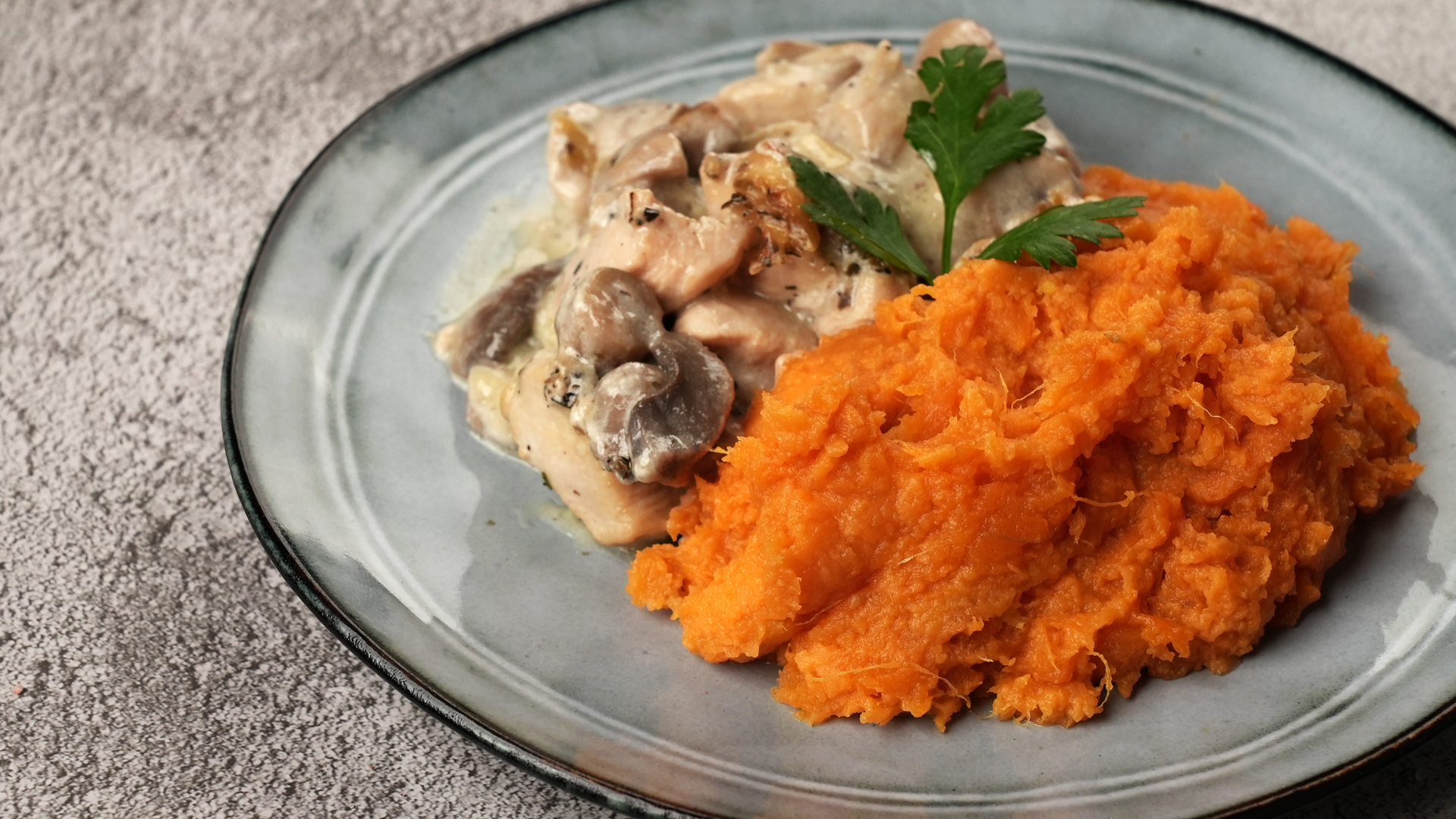 Skip the Oven: Get Perfect Sweet Potatoes in Your Microwave Fast